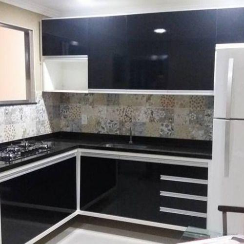 Vinil Adesivo Preto Brilho Laca Moveis Decoração 3m x 50cm - BW Adesivos Imagem de Vinil Adesivo Preto Brilho Laca Moveis Decoração 3m x 50cm