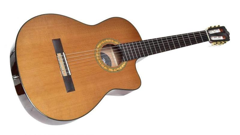 Imagem de Violão Seizi Supreme Yatta Cutaway Cedro Nat Bag 10360345