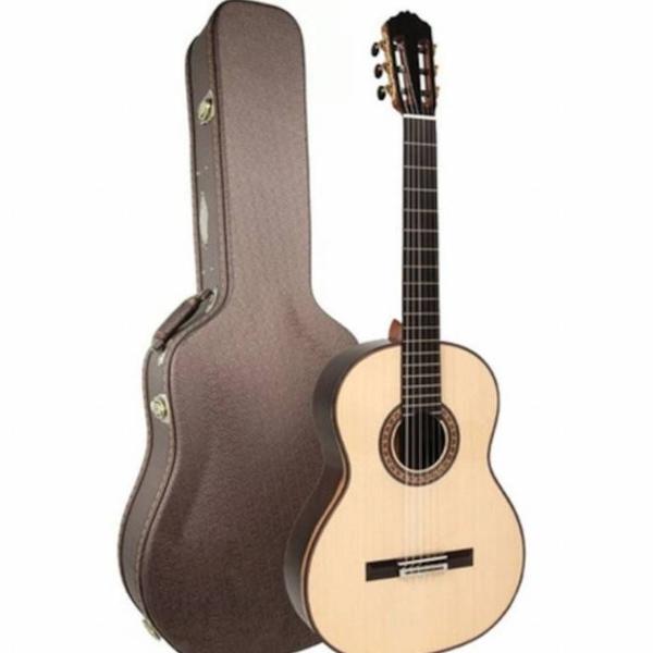 Imagem de Violao tagima classical nylon ziricote cf-700 nt com case