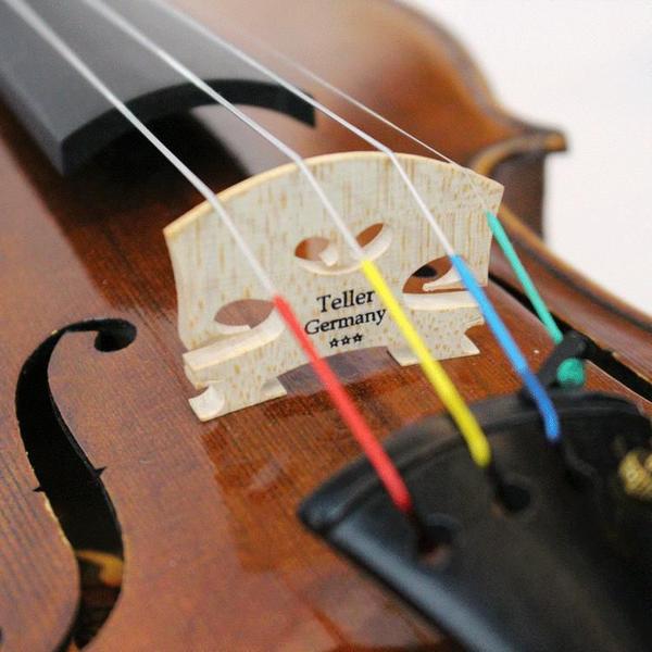 Imagem de Violino Feito À Mão Verniz À Óleo 4/4 Fundo Inteiro