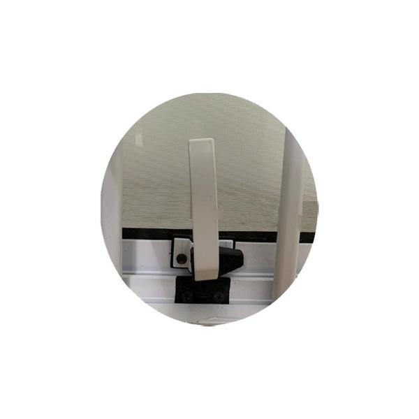 Vitrô Maxim Ar Com Grade 40x60 Branco Alumínio Brecorimo Imagem de Vitrô Maxim Ar Com Grade 40x60 Branco Alumínio Brecorimo