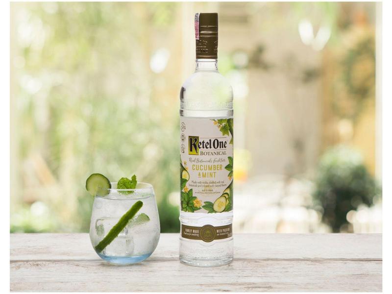 Imagem de Vodka Ketel One Botanical Cucumber & Mint 750ml