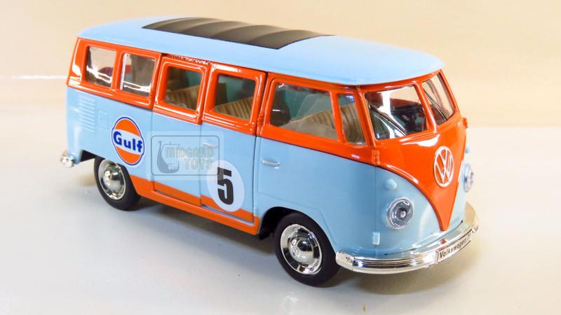 Imagem de Volkswagen T1 Kombi Gulf - Som e Luz - 1/30 - CCA