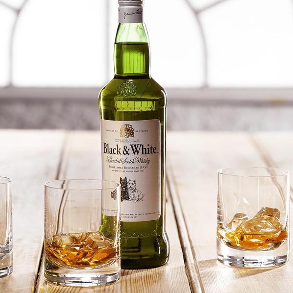 Imagem de Whisky Black & White 1000ml