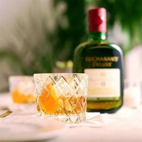 Imagem de Whisky Escocês Buchanan's Deluxe 12 Anos - 1l