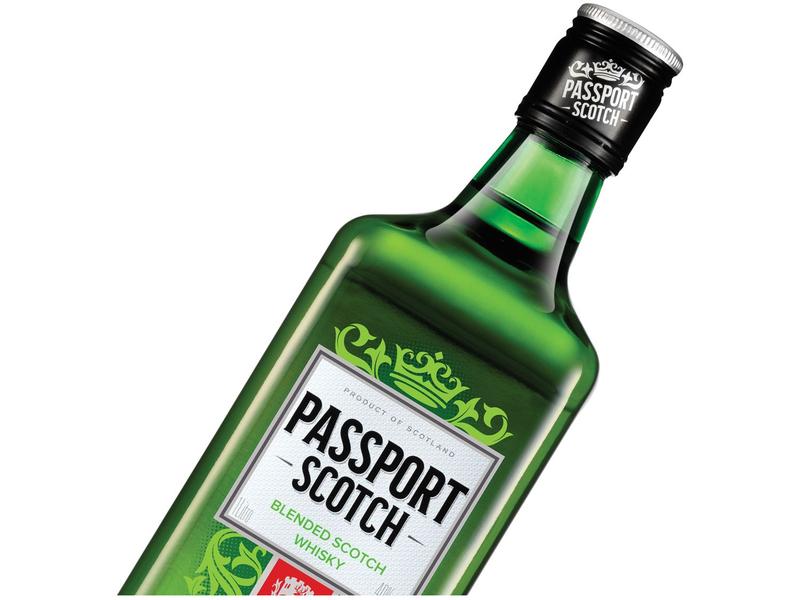 Whisky Escocês Passport 1L Imagem de Whisky Escocês Passport 1L
