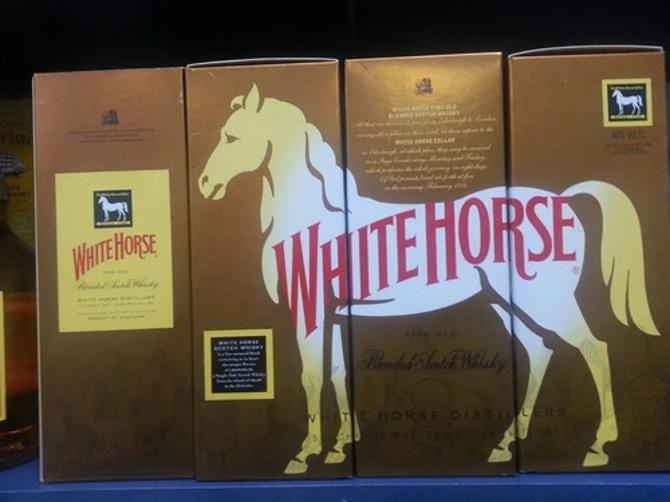 Imagem de Whisky White Horse Cavalo Branco 1 Litro