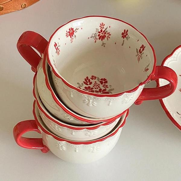 XĂcara de cafĂ© de cerâmica com renda em relevo floral vermelho vintage - others XĂcara de cafĂ© de cerâmica com renda em relevo floral vermelho vintage - others