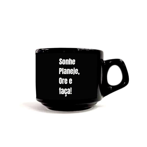 Xícara Preta Pires Café Com Deus Pai Porções Diárias De Paz - VilelaGG Imagem de Xícara Preta Pires Café Com Deus Pai Porções Diárias De Paz