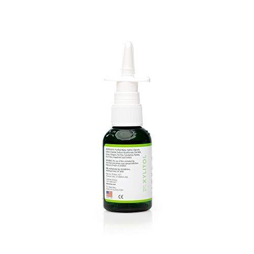 Imagem de Xlear Rescue Nasal Spray, Spray Nasal Salino Natural com Xilitol, Orégano, Tea Tree, Pressão Sinusal Rápida e Alívio de Congestão, Hidratante Nariz, 1,5 fl oz (Pacote de 4)