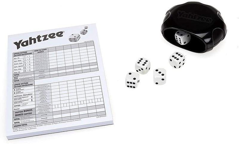 Imagem de Yahtzee Board Games Empacotado com Yahtzee Score Pads