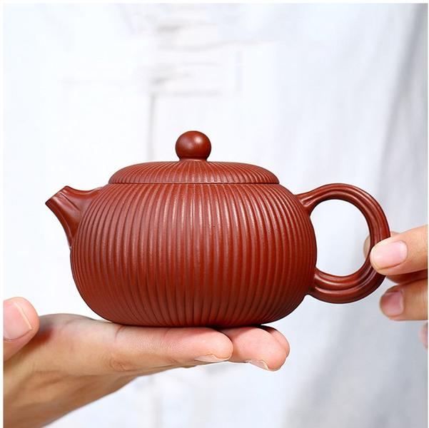 Imagem de Yixing Classic Tea Pot Purple Clay Striped Filter Teapot Beauty Kettle Raw Ore Handmade Teaware Personalizado Presentes  Bules