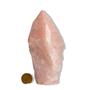 Imagem de 01 Cristal Rosa Pedra Pé e Bico Serrado 450g 13cm Tipo B