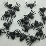 Imagem de 50 unidades Aranhas De Plástico Decoração Halloween Festa 