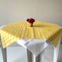 Imagem de 6 Toalhas De Mesa Tnt Estampado 70x70cm Festa Junina Xadrez Amarelo