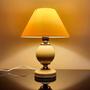 Imagem de Abajur Bege e Dourado Bivolt: Decoração Sofisticada para Quarto, Sala e Mesa de Cabeceira