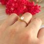 Imagem de Anel com Zirconia Oval Estilo Coroa Folheado em Ouro 18K
