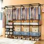 Imagem de Armário Multiuso com Cabideiro Quádruplo - Organize Roupas, Calçados e Acessórios com Estilo