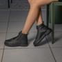 Imagem de Atemporal e Elegante Coturno Feminino Café com Zíper Lateral para Seu Look