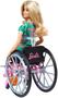 Imagem de Barbie Fashionista Loira Com Cadeira De Rodas