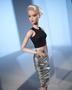 Imagem de Barbie Signature Looks Doll (Tall, Blonde Pixie Cut) Boneca de moda totalmente posable vestindo top preto crop & saia metálica, presente para colecionadores