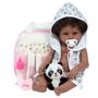 Imagem de Bebê Reborn Menina Negra Saída de Banho Pandinha Bolsa Itens