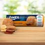 Imagem de Biscoito Integral Linea Banana e Canela Kit 3 Pacotes 100g