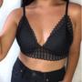 Imagem de Blusa cropped alça fina decote V renda blogueira feminina