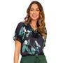 Imagem de Blusa feminina manga curta estampa tropical com renda em crepe suave