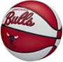 Imagem de Bola De Basquete Wilson NBA Team Retro Mini Chicago Bulls