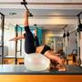 Imagem de Bola s/ bomba Fitness Transparente para Exercício Pilates Yoga Fisioterapia 65 cm Ginástica Média