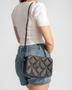 Imagem de Bolsa feminina com alça transversal de ombro ajustavel