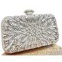 Imagem de Bolsa Festa Clutch Feminina Prateado Com Detalhes Em Folhas