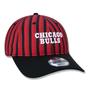 Imagem de Boné New Era 9TWENTY Strapback Aba Curva NBA Chicago Bulls Soccer Style