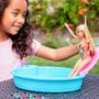 Imagem de Boneca Barbie e Piscina Chique com Acessórios Mattel - GHL91