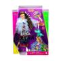 Imagem de Boneca Barbie Extra Jaqueta Azul Com Pet GYJ78 Mattel