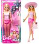 Imagem de Boneca Barbie Loira com Maiô e Acessórios de Praia - Mattel