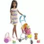 Imagem de Boneca Barbie Negra Passeio Com Cachorrinhos Ghv93 - Mattel