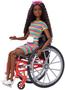 Imagem de Boneca Fashionista com Cadeira de Rodas e Acessórios