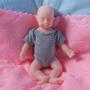 Imagem de Boneca Reborn Baby Doll AISITE Mini Silicone de Corpo Inteiro de 20 cm para Menino