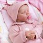 Imagem de Boneca Reborn Baby Doll Aori Lifelike Realistic Girl com conjunto de caixa de presente