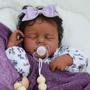 Imagem de Boneca Reborn Felicia - Menina Negra 50cm com Roupas