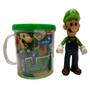 Imagem de Boneco Luigi do Super Mario Bros com caneca personalizada