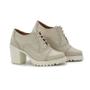 Imagem de Bota Ankle Boot Feminina Cano Curto Tratorada Oxford Q&A Calçados Off White