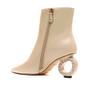 Imagem de Bota Couro Off White Cano Curto Cecconello 2376001-2