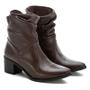 Imagem de Bota Feminina Cano Curto Slouchy Em Couro