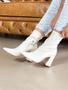 Imagem de Bota Feminina Giulia Off-white Soft