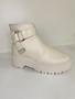 Imagem de Bota Feminina Moleca Off White Tratorado com Zíper Lateral - Conforto e Estilo  5351.103