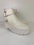 Imagem de Bota Feminina Moleca Off White Tratorado com Zíper Lateral - Conforto e Estilo  5351.103