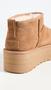 Imagem de Bota feminina UGG Classic Ultra Mini Platform Castanha